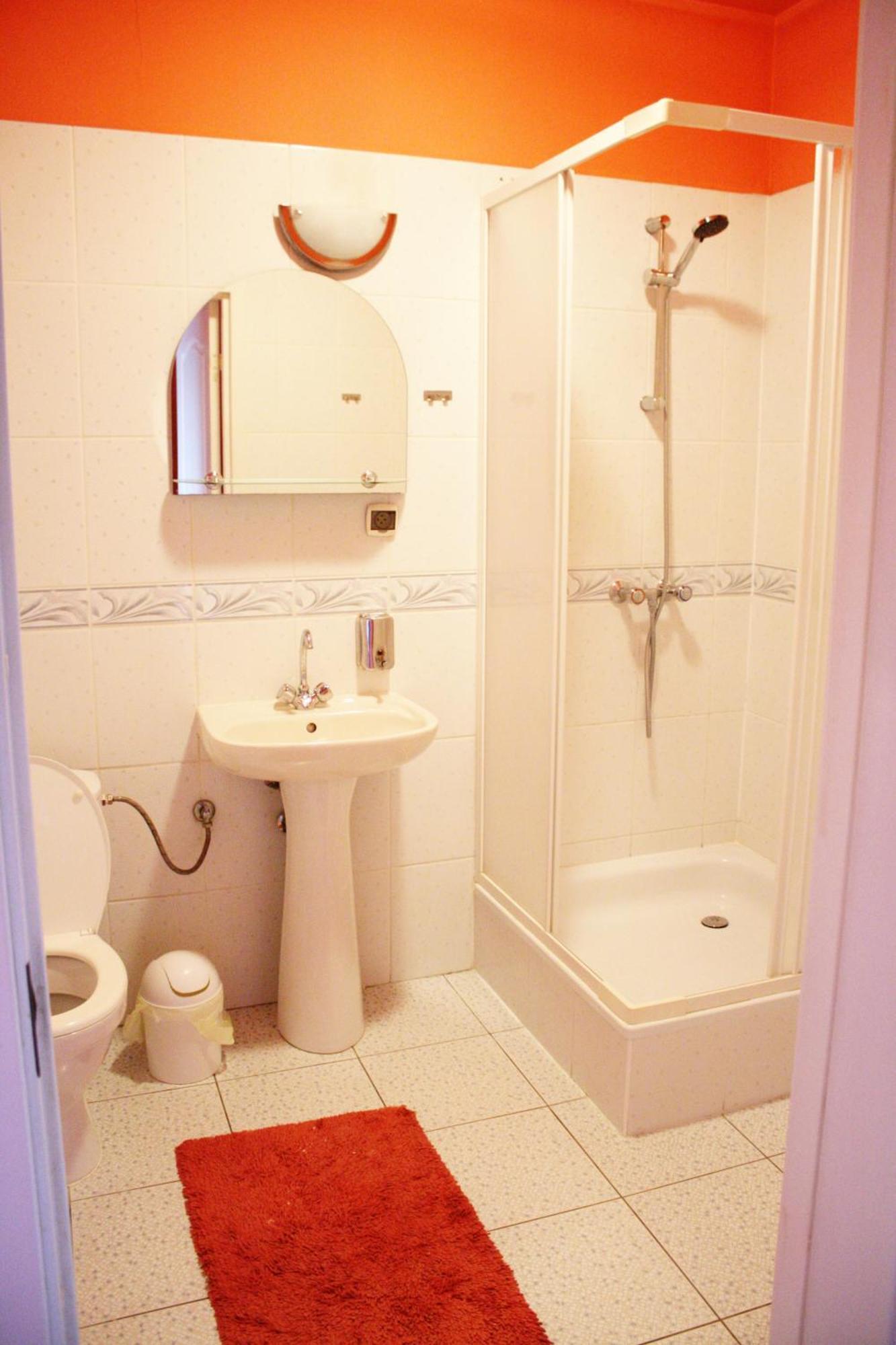 Hotelowe Pokoje J.Bukowiecka Tuszyn Habitación foto